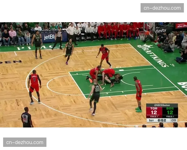 凯尔特人凯塔进入首发，内线防守和篮板能力突出